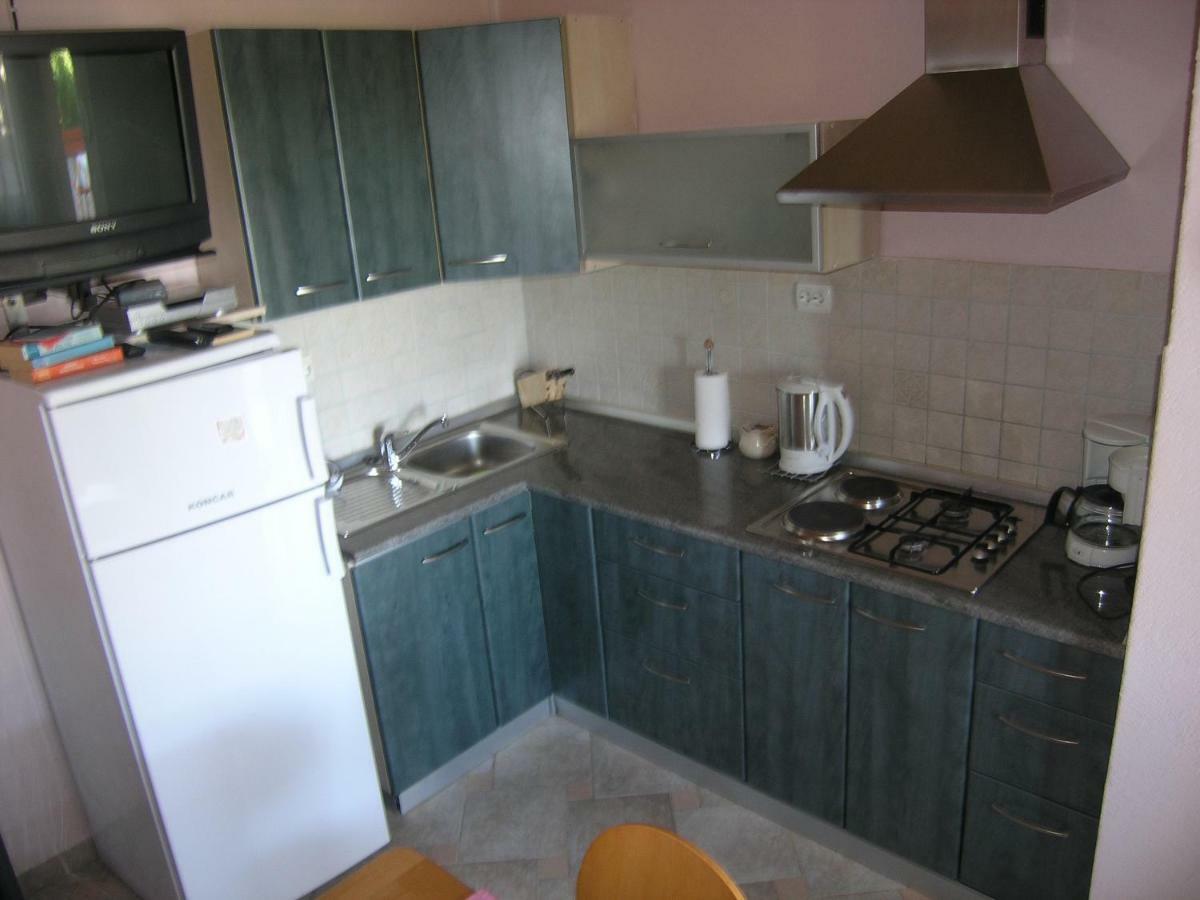 Apartment Viktoria Klenovica Εξωτερικό φωτογραφία